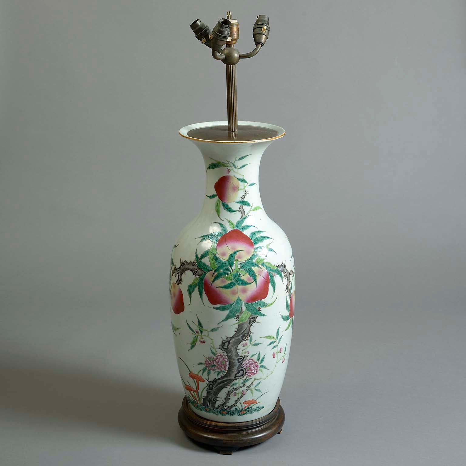 Large Chinese Famille Rose Lamp